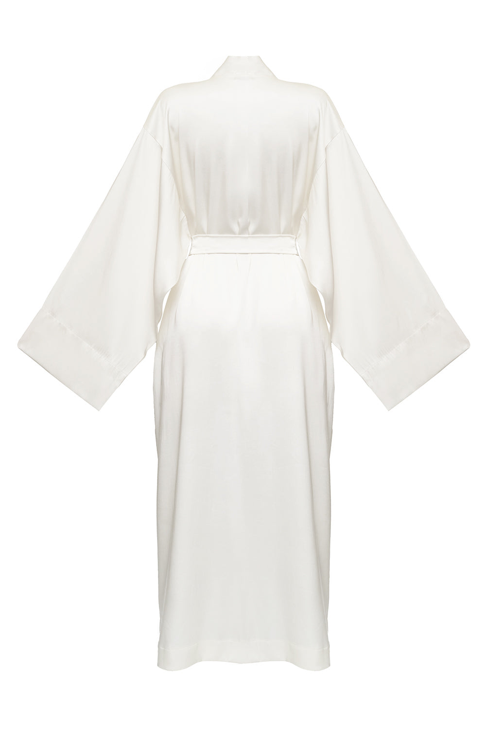 Kasumi white kimono robe