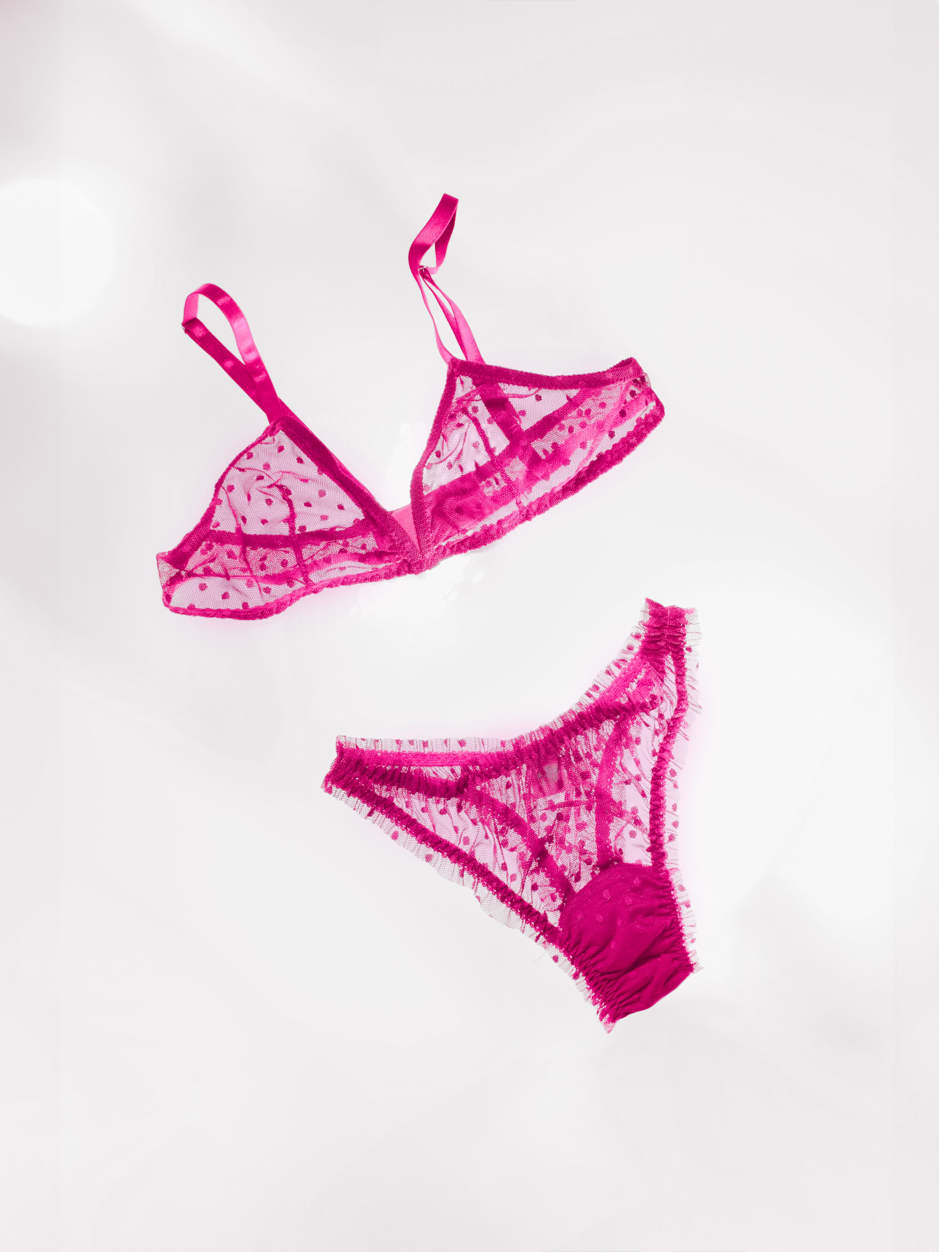 Mimi Fuchsia dots soft bra